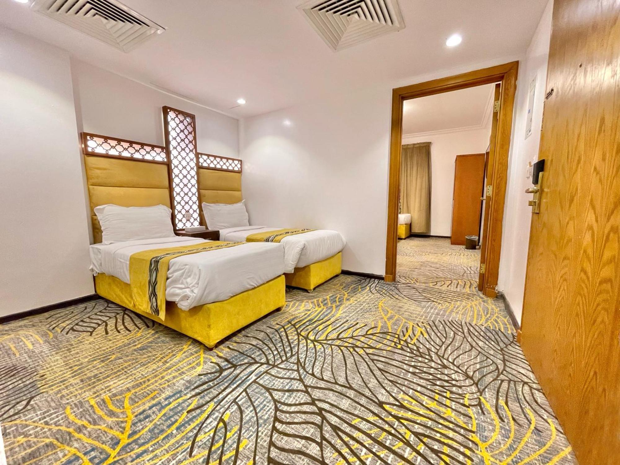 Hotel Al Mukhtara Golden à Médine Extérieur photo