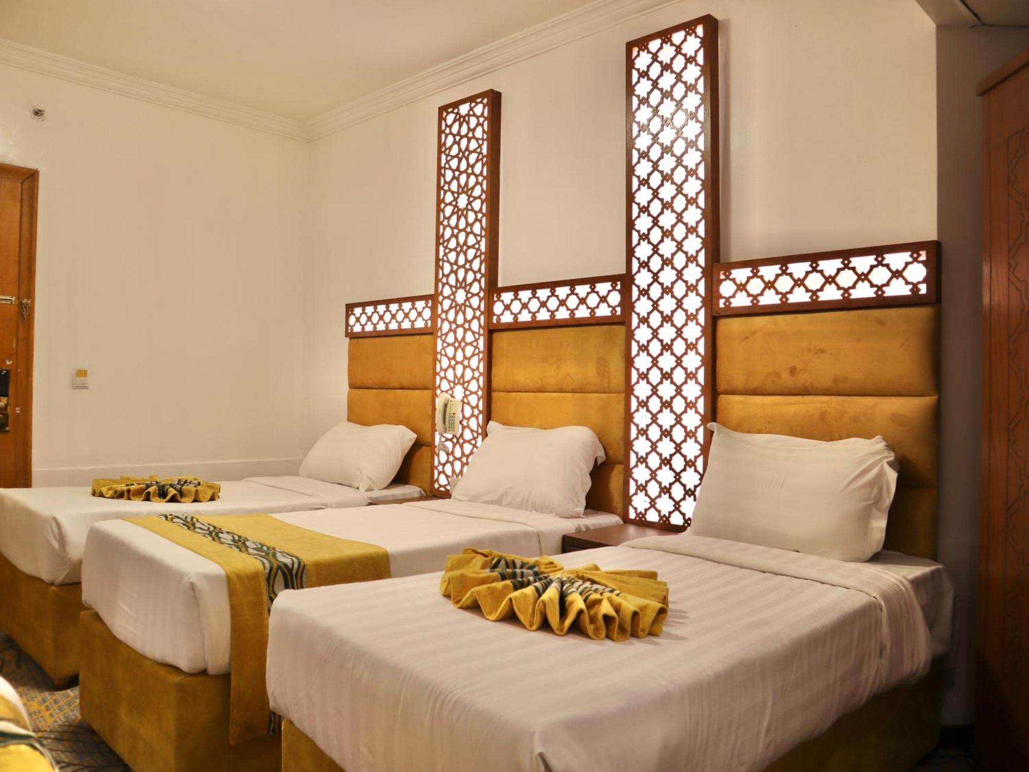 Hotel Al Mukhtara Golden à Médine Extérieur photo
