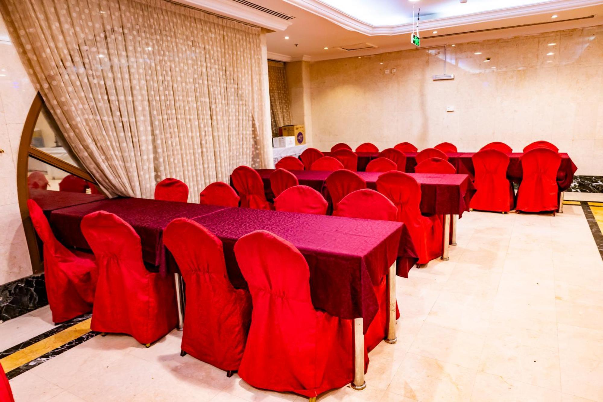 Hotel Al Mukhtara Golden à Médine Extérieur photo